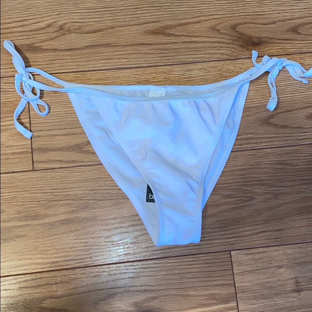 Boohoo White String Bikini bottoms